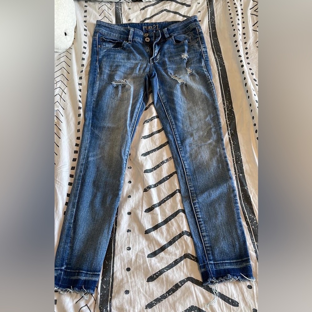 Rue 21 mid rise skinny jeans- 6